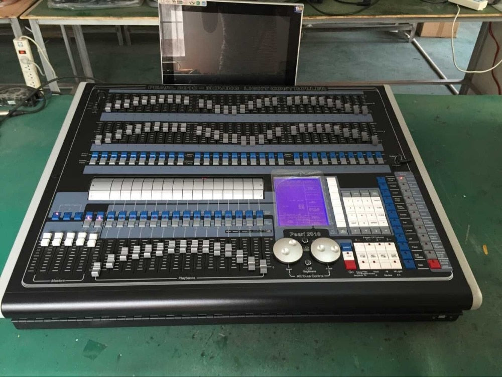 Cheap moving head light equipment pearl 2010